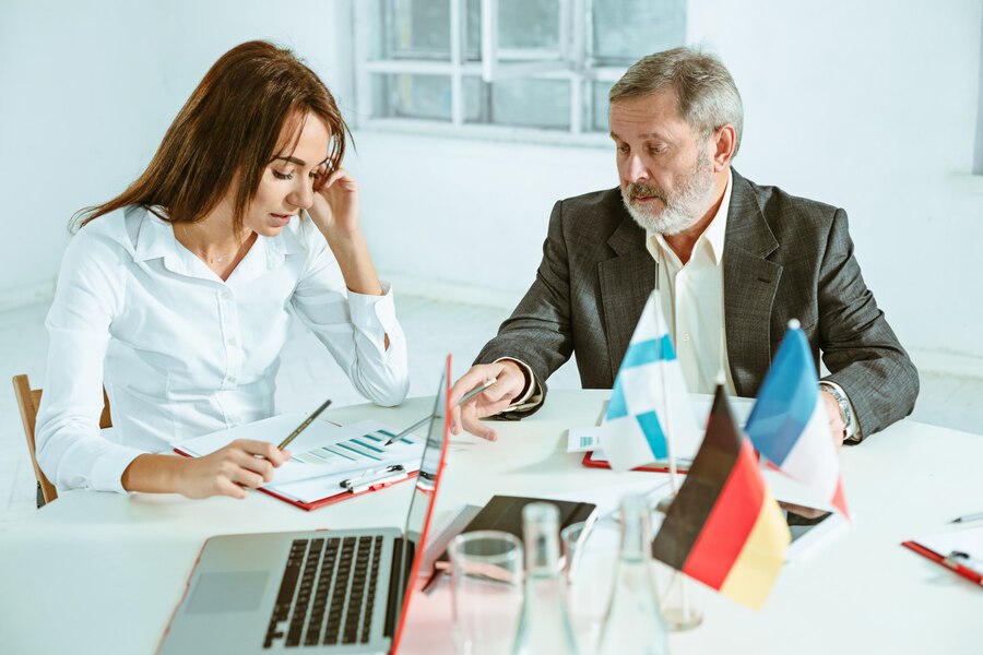 Tot ce trebuie să știi despre cetățenia română pentru străini